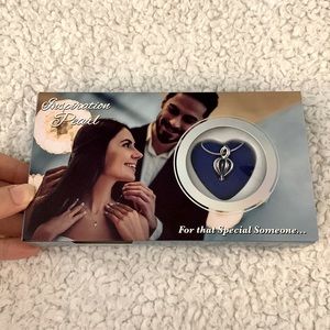 Special Pearl Necklace